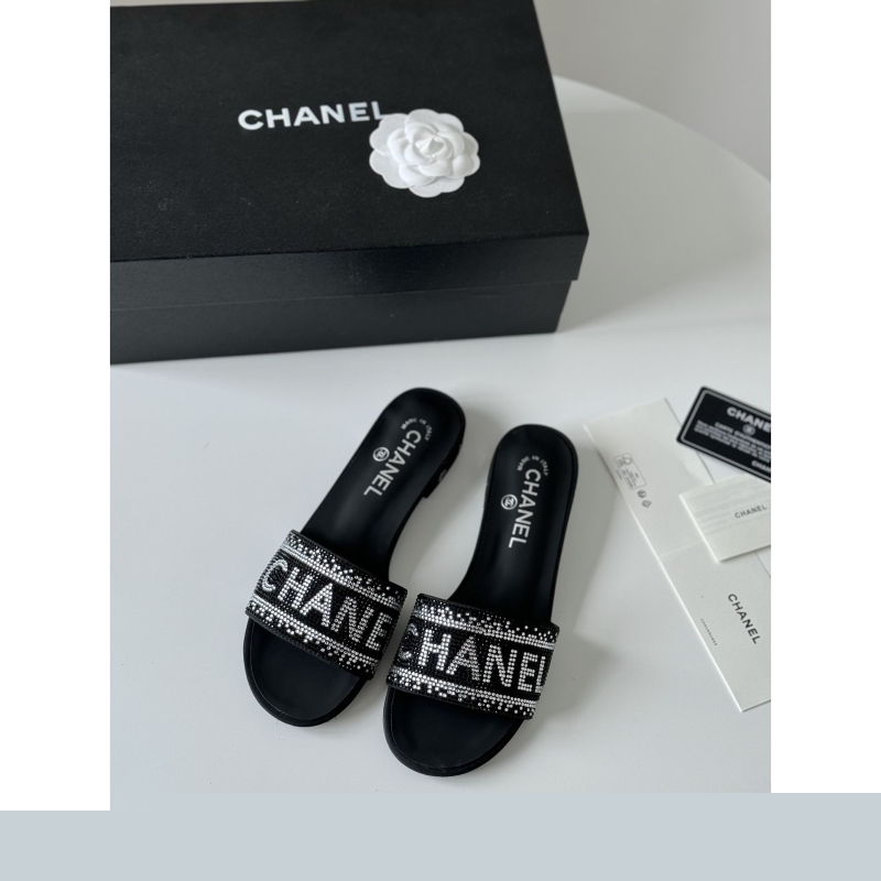Ch*el high heels